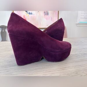 Clergie Blandine Suede Platform Wedge Pump Size 8 In Burgundy